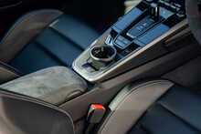Porsche 911 T 992 Carrera 4S - U866