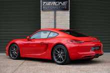 Porsche Cayman 981 S - U878
