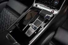 Audi S6 Avant TDI V6 Black Edition - U880