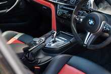 BMW M4 BiTurbo Heritage Edition - U886