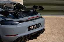 Porsche 718 Cayman GT4 RS - U889