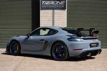 Porsche 718 Cayman GT4 RS - U889