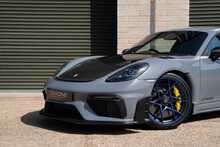 Porsche 718 Cayman GT4 RS - U889
