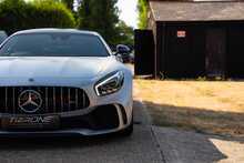 Mercedes-Benz AMG GT V8 BiTurbo R - U898
