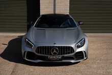 Mercedes-Benz AMG GT V8 BiTurbo R - U898