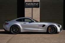 Mercedes-Benz AMG GT V8 BiTurbo R - U898