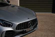 Mercedes-Benz AMG GT V8 BiTurbo R - U898