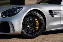 Mercedes-Benz AMG GT V8 BiTurbo R - U898