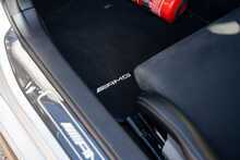Mercedes-Benz AMG GT V8 BiTurbo R - U898