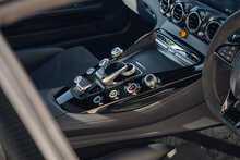 Mercedes-Benz AMG GT V8 BiTurbo R - U898