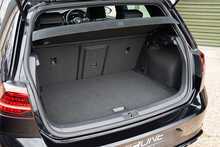 Volkswagen Golf TSI R - U899