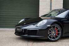 Porsche 911 T 991 Carrera 4S - U900