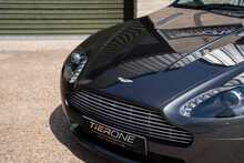 Aston Martin Vantage V8 - U904