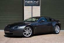 Aston Martin Vantage V8 - U904