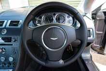 Aston Martin Vantage V8 - U904