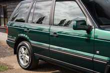 Land Rover Range Rover V8 30th Anniversary Limited Edition - U910