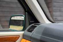 Land Rover Range Rover V8 30th Anniversary Limited Edition - U910