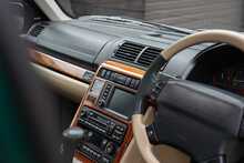 Land Rover Range Rover V8 30th Anniversary Limited Edition - U910