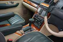 Land Rover Range Rover V8 30th Anniversary Limited Edition - U910