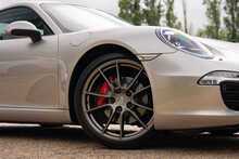 Porsche 911 991 Carrera - U918