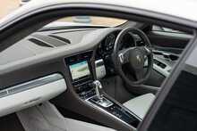 Porsche 911 991 Carrera - U918