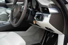 Porsche 911 991 Carrera - U918