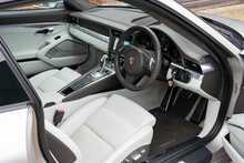 Porsche 911 991 Carrera - U918