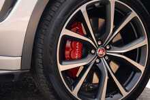Jaguar F-PACE V8 SVR - U921