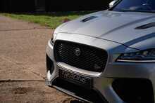 Jaguar F-PACE V8 SVR - U921