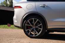 Jaguar F-PACE V8 SVR - U921