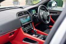 Jaguar F-PACE V8 SVR - U921