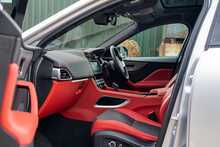 Jaguar F-PACE V8 SVR - U921