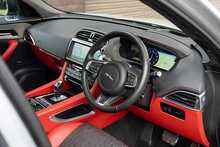 Jaguar F-PACE V8 SVR - U921