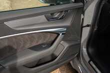 Audi RS6 Avant TFSI V8 - U927