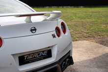 Nissan GT-R V6 Recaro - U930