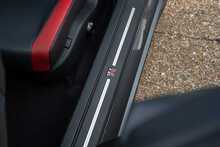 Nissan GT-R V6 Recaro - U930