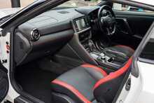 Nissan GT-R V6 Recaro - U930