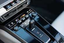 Porsche 911 T 992 Carrera S - U931