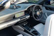 Porsche 911 T 992 Carrera S - U931