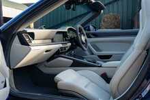 Porsche 911 T 992 Carrera S - U931