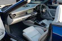 Porsche 911 T 992 Carrera S - U931