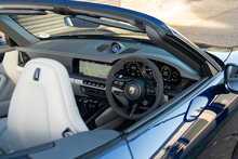 Porsche 911 T 992 Carrera S - U931