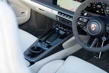 Porsche 911 T 992 Carrera S - U931