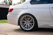 BMW M3 iV8 Competition - U932