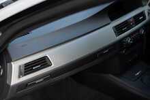 BMW M3 iV8 Competition - U932