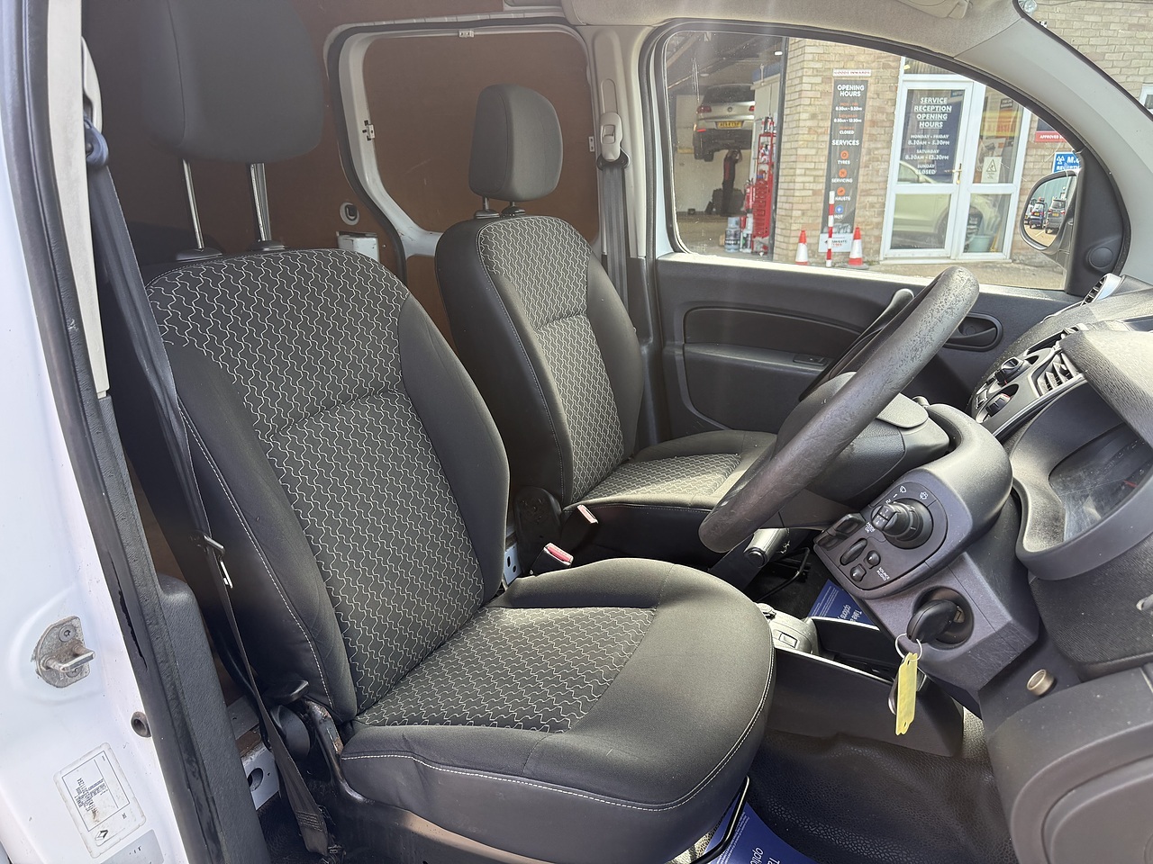 2015 Renault Kangoo Maxi thumbnail 20