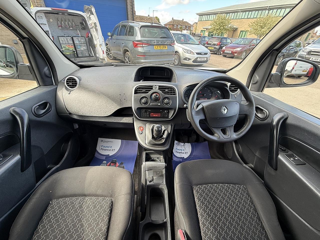 2015 Renault Kangoo Maxi thumbnail 17