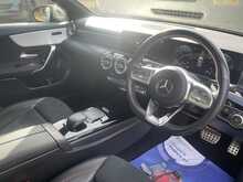 MERCEDES A CLASS A180D AMG LINE PREMIUM 5DR AUTO EURO 6