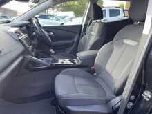 RENAULT KADJAR 1.2TCE DYNAMIQUE NAV 5DR