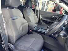 RENAULT KADJAR 1.2TCE DYNAMIQUE NAV 5DR